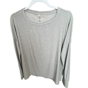 Women's CALIA by Carrie Underwood Long Sleeve Gray Top Size Medium